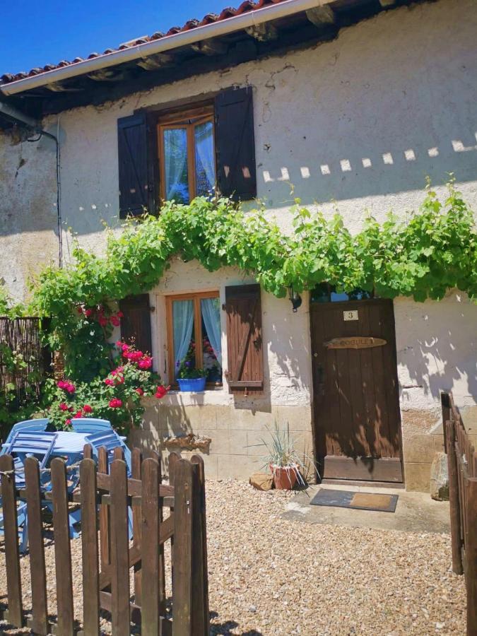 Les Verges Gites Exideuil-sur-Vienne Kültér fotó