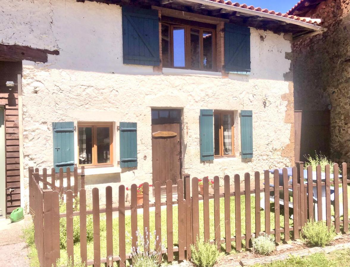 Les Verges Gites Exideuil-sur-Vienne Kültér fotó